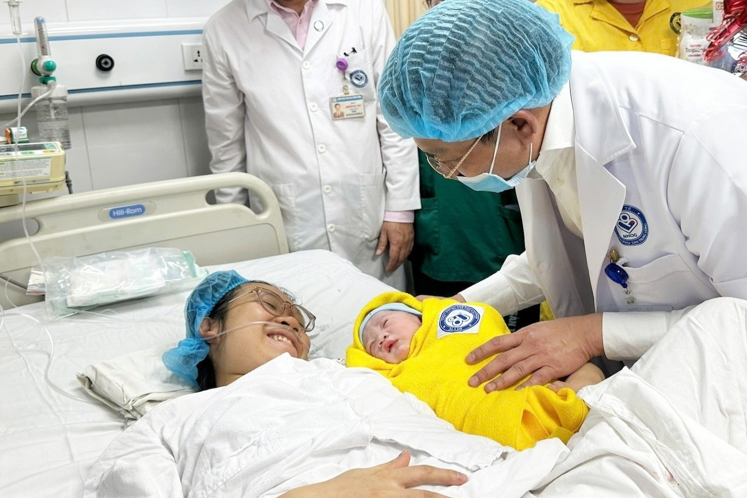 Em bé chào đời tại Bệnh viện Phụ sản Trung ương năm 2025. Ảnh: T.Hương