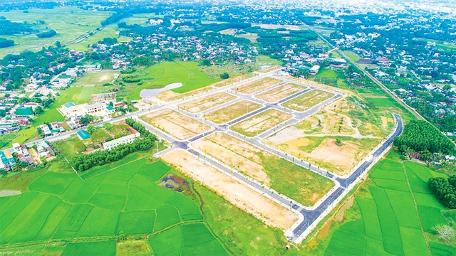 Theo Nghị định 103/2024/NĐ-CP, nhiều trường hợp không phải nộp tiền sử dụng đất khi cấp sổ đỏ. Ảnh minh họa: TL