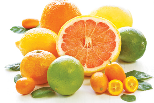 Pectin trong trái cây họ cam quýt giúp giảm mức cholesterol LDL xấu trong cơ thể.