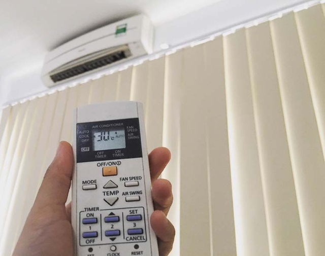 Khi thời tiết nóng bức và bạn muốn làm mát thật nhanh, bạn có thể điều chỉnh cánh gió thẳng đến vị trí mà mình mong muốn.
