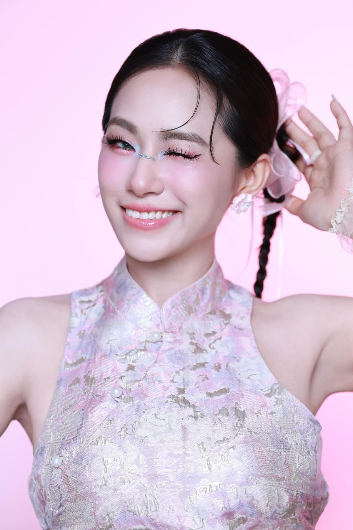 Lương Bích Hữu tuổi 41 xinh như búp bê sau khi giảm 17 kg - 9