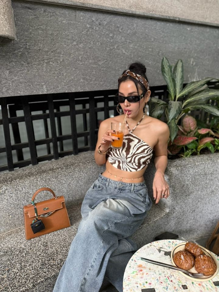 Gái ba con Phương Trinh Jolie lộ cơ bụng đẹp như tạc tượng - 5