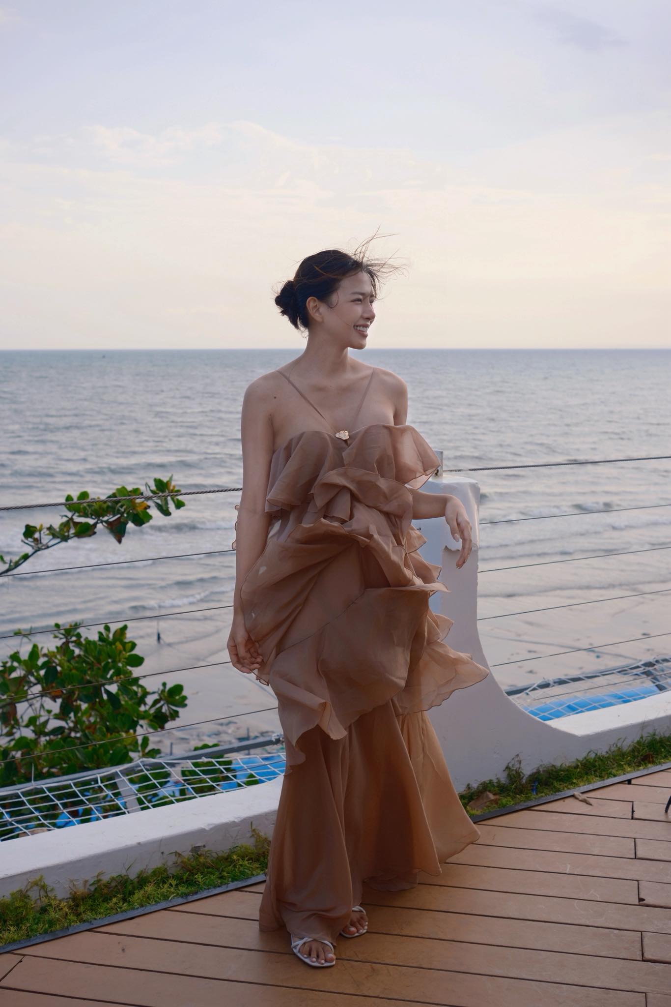 Khánh Vy đã có dòng tâm sự gây chú ý sau khi sinh con khoảng 10 tháng. Cô cho biết cho đến thời điểm hiện tại, bản thân đã giảm tới 25kg.