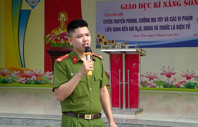 Một bức ảnh cũ của liệt sĩ - Thiếu tá Nguyễn Đăng Khải. Ảnh: Báo Quảng Ninh