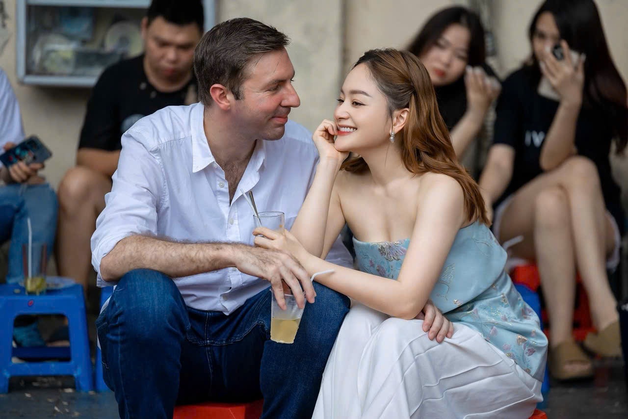 Ngắm lại căn nhà từng là tổ ấm của diễn viên Lan Phương với chồng tây - 2