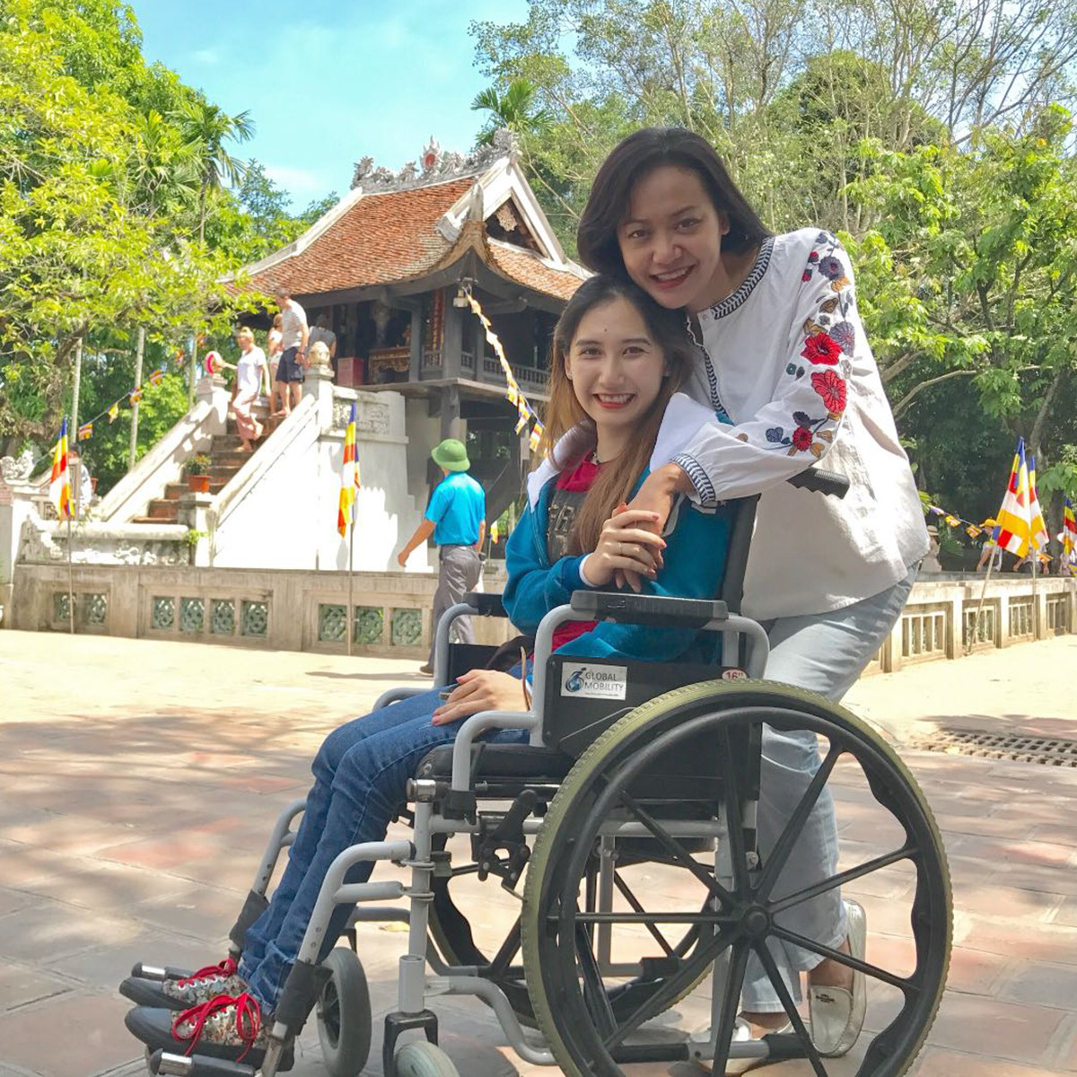 Diễn viên Hồng Ánh dành lời tiễn biệt nhẹ nhàng gửi đến Hiền Hạnh. 