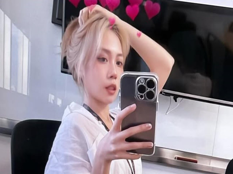 Con gái Phương Thanh ăn mặc táo bạo khi trưởng thành - 7