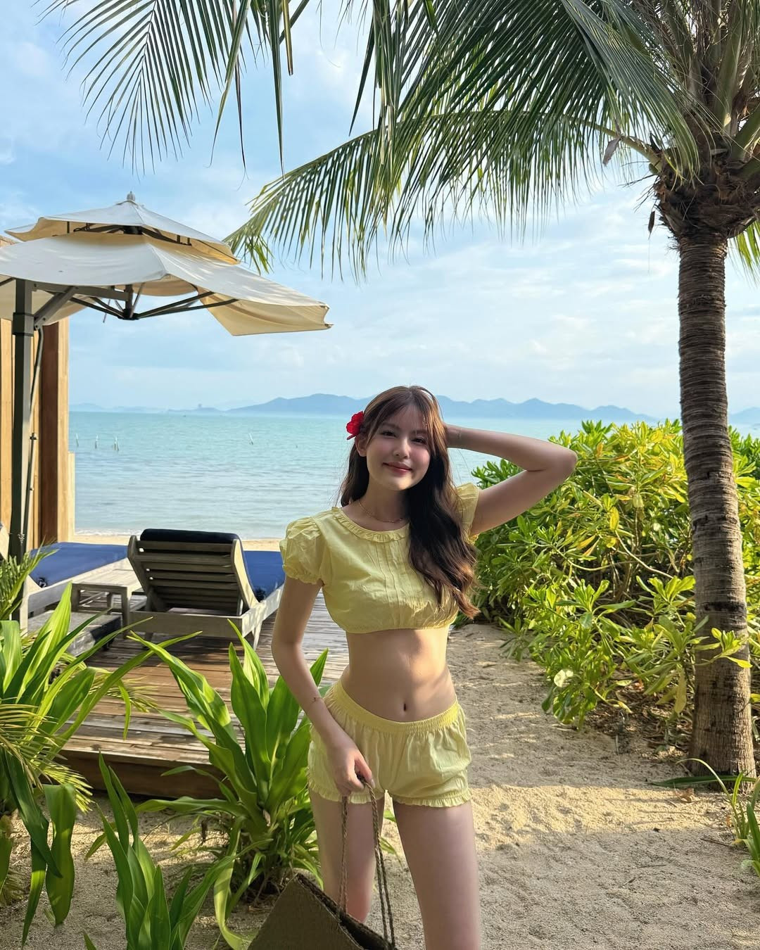 Hot girl Tăng Mỹ Hàn lên đồ khoe body amp;#34;căng đétamp;#34;, vòng eo cực phẩm - 1