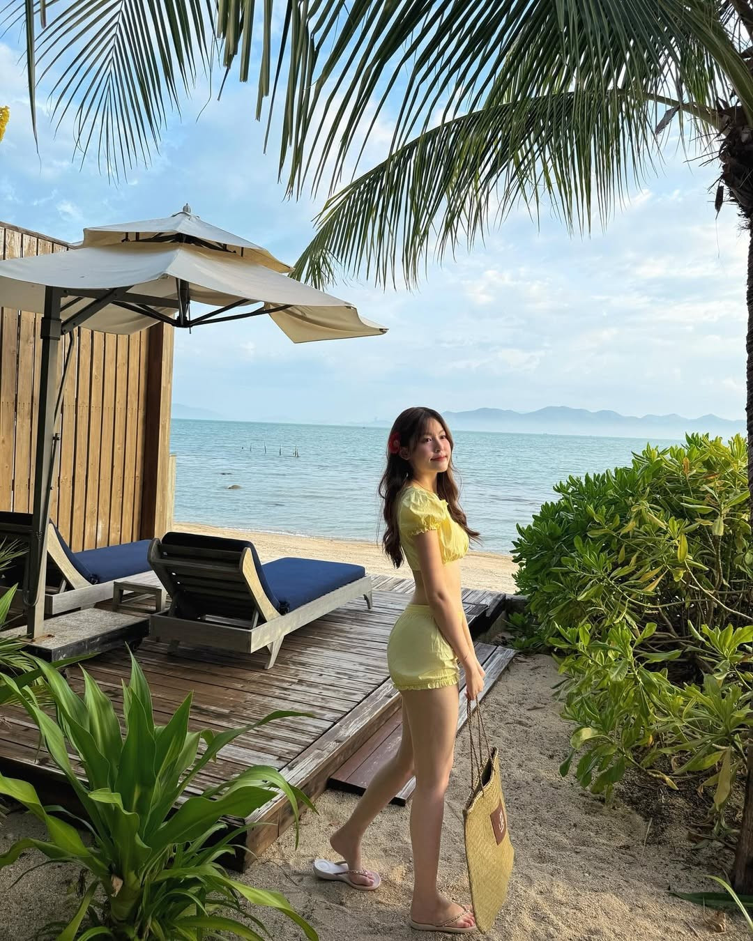 Hot girl Tăng Mỹ Hàn lên đồ khoe body amp;#34;căng đétamp;#34;, vòng eo cực phẩm - 3