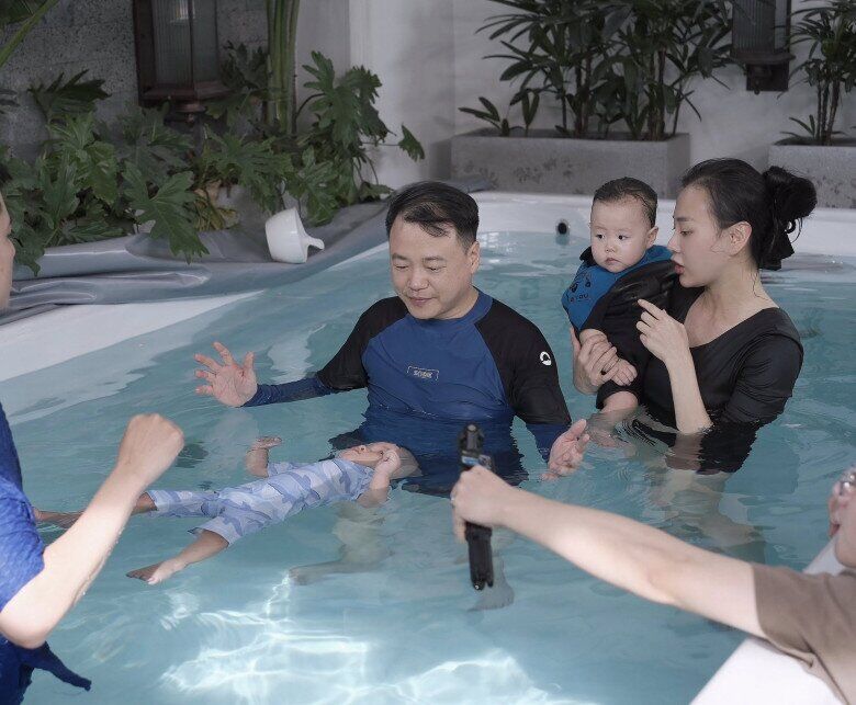 Nam doanh nhân muốn các con học được kỹ năng để tránh tai nạn đáng tiếc.