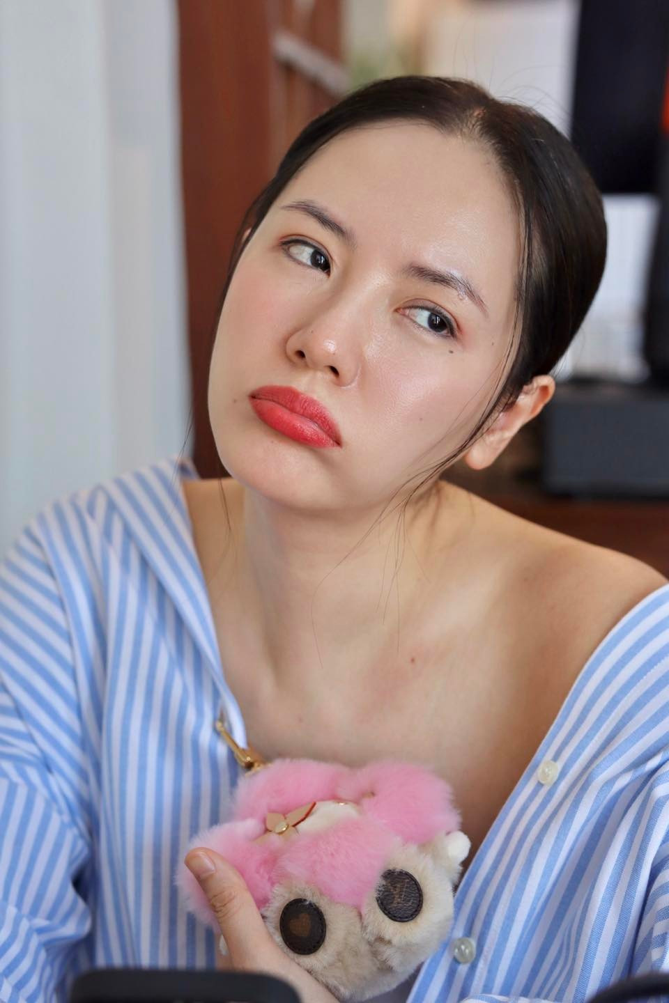 Phương Linh khoe cận làn da láng mịn amp;#34;không tì vếtamp;#34; khi đến Quy Nhơn - 4