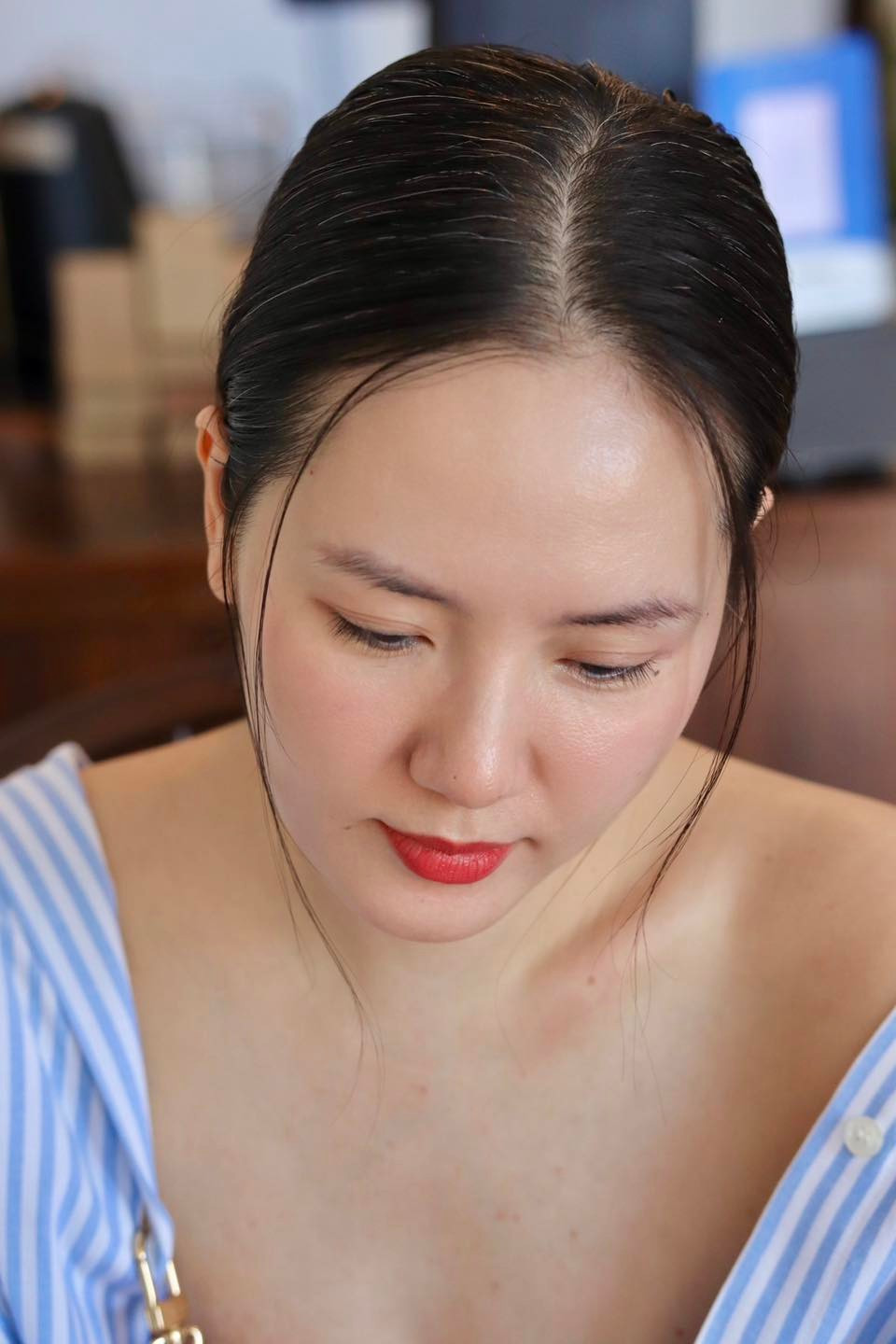Phương Linh khoe cận làn da láng mịn amp;#34;không tì vếtamp;#34; khi đến Quy Nhơn - 6
