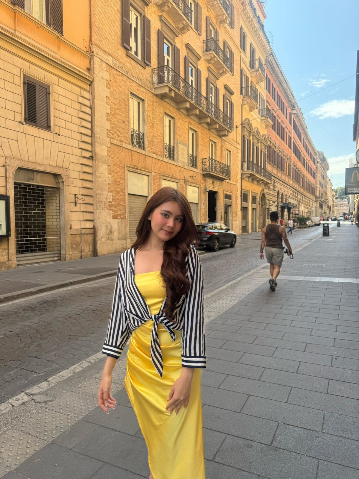 amp;#34;Cam thườngamp;#34; check visual ái nữ 17 tuổi nhà MC Quyền Linh khi chơi bóng rổ - 7