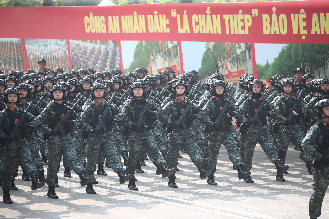 Rực lửa thao trường, rộn ràng khí thế A80
