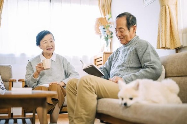 Bà Trần nhận ra một chân lý: Cả đời chúng ta tìm kiếm một điểm tựa ở người khác, nhưng cuối cùng, điểm tựa vững chắc nhất chỉ có thể là chính bản thân mình. Ảnh minh họa
