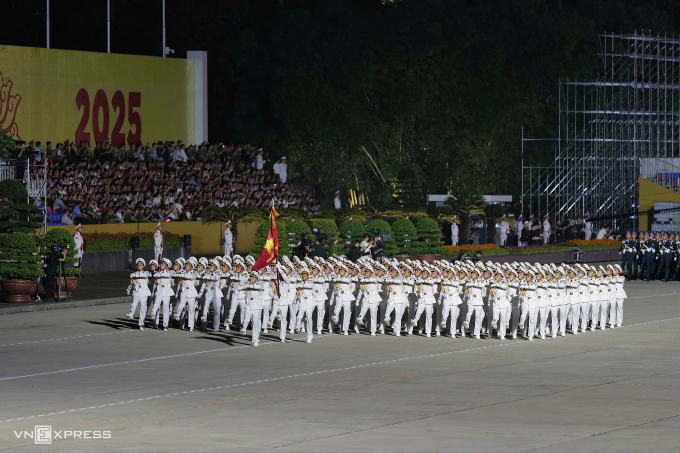 Buổi hợp luyện đầu tiên tại quảng trường Ba Đình - 45