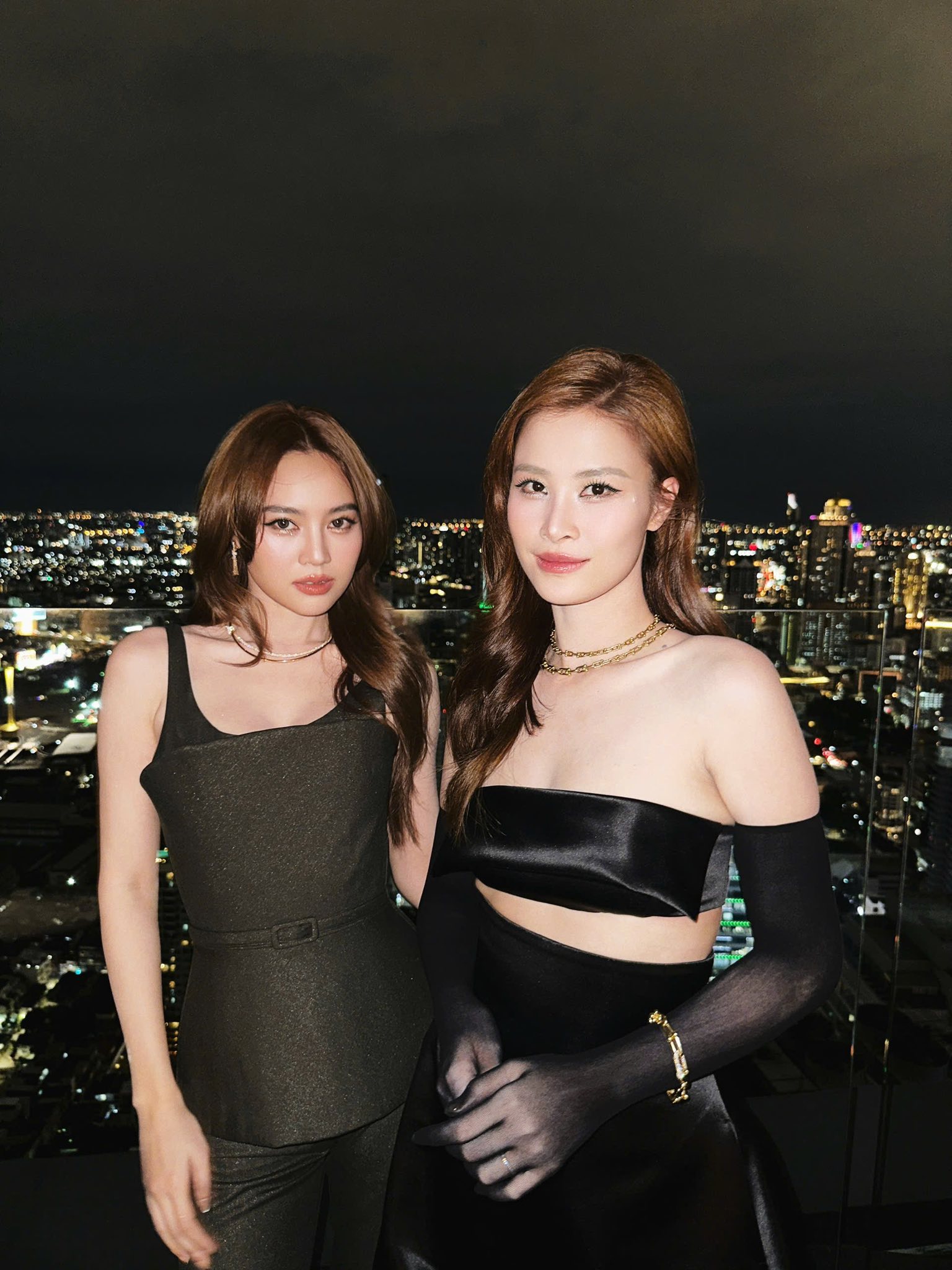 Một ca sĩ U40 đã là mẹ 2 con không thua kém khi đọ sắc cùng 2 đàn em gen Z - 6