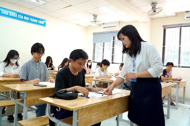 Nhiều ngành học được miễn học phí, sinh viên có thể tham khảo lựa chọn ngành nghề phù hợp. Ảnh minh họa: TL