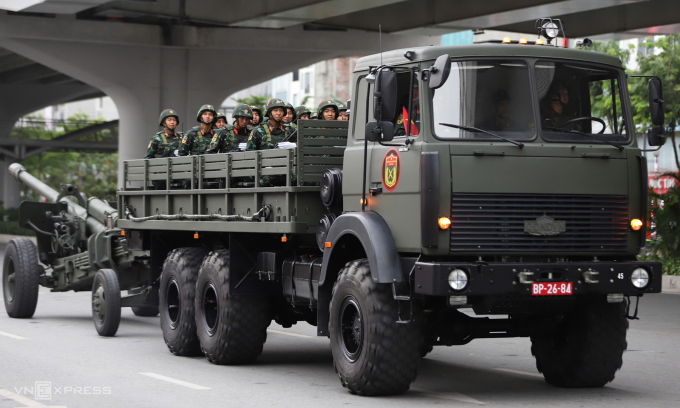 Quân nhân, khí tài, pháo lễ sẵn sàng hợp luyện - 40