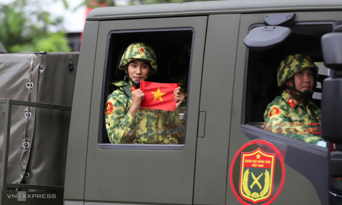 Quân nhân, khí tài, pháo lễ sẵn sàng hợp luyện - 42