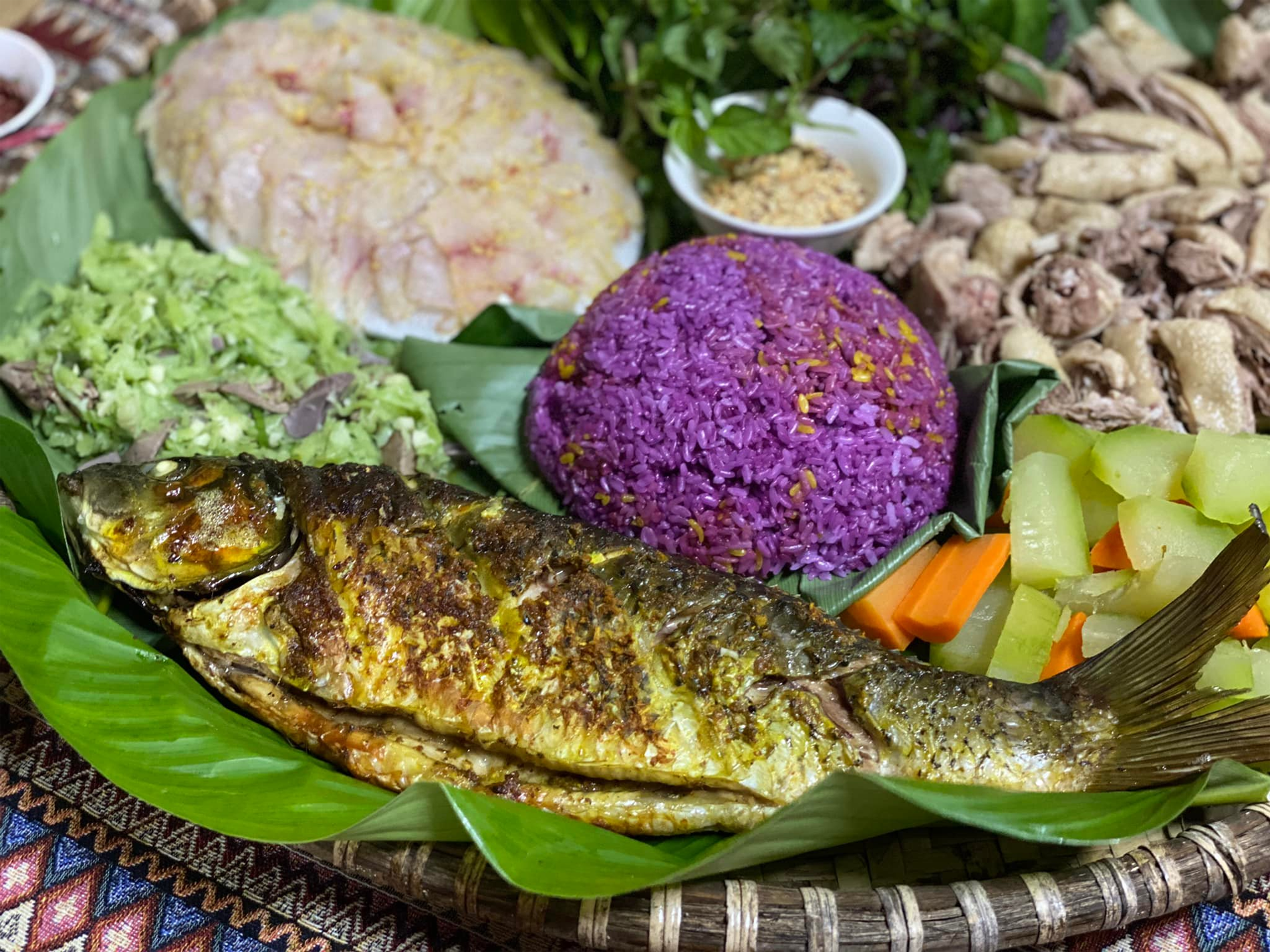 Cá bỗng được xem như đặc sản nhờ chất lượng thơm ngon. Ảnh: Lê Triều Dương