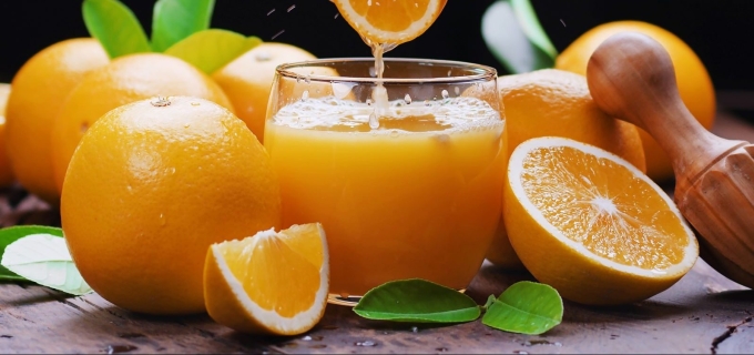 5 thức uống hàng ngày giàu collagen giúp da căng mịn