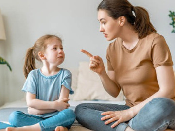 2 thói quen tưởng tốt nhưng cha mẹ đang biến con thành kém thông minh mà không hay biết