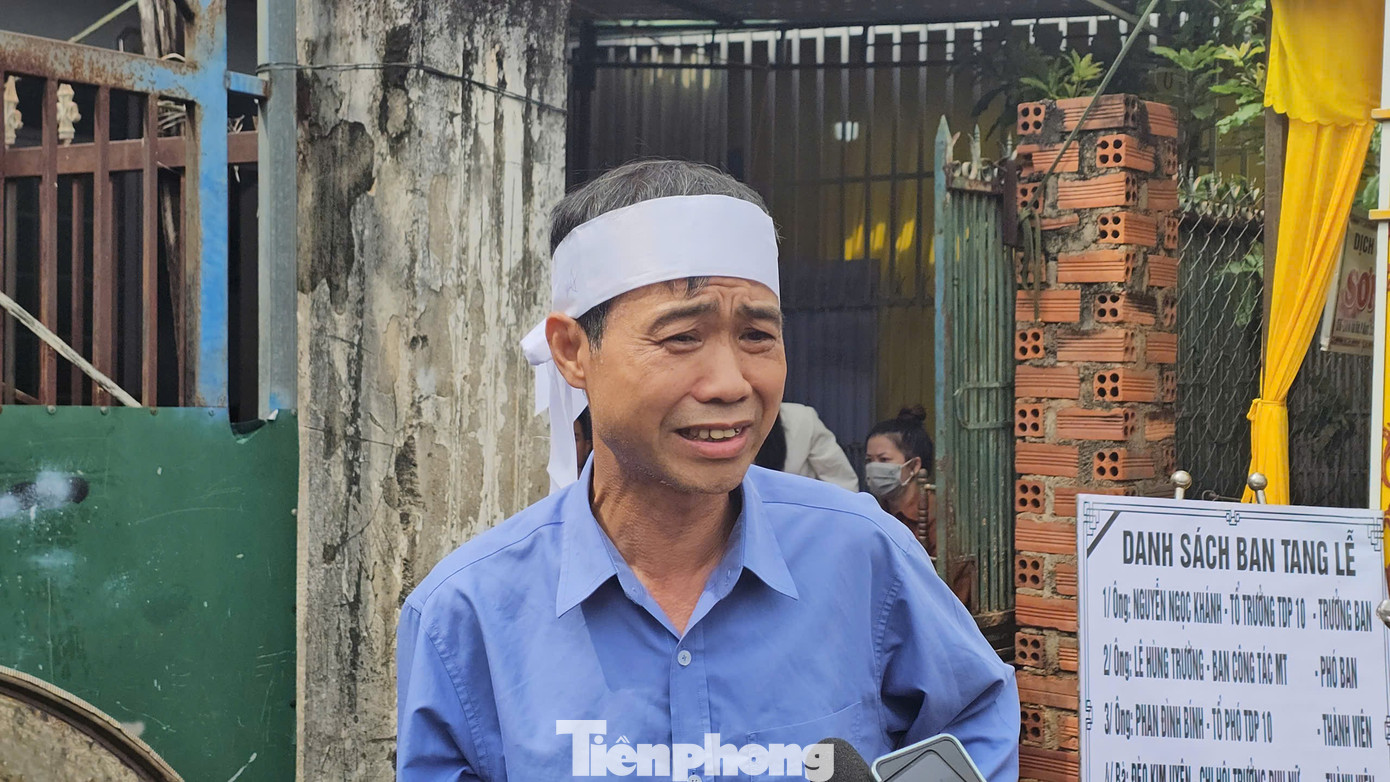Ông Nguyễn Thanh Dũng, em nạn nhân Trần Thị Dung khóc nghẹn.