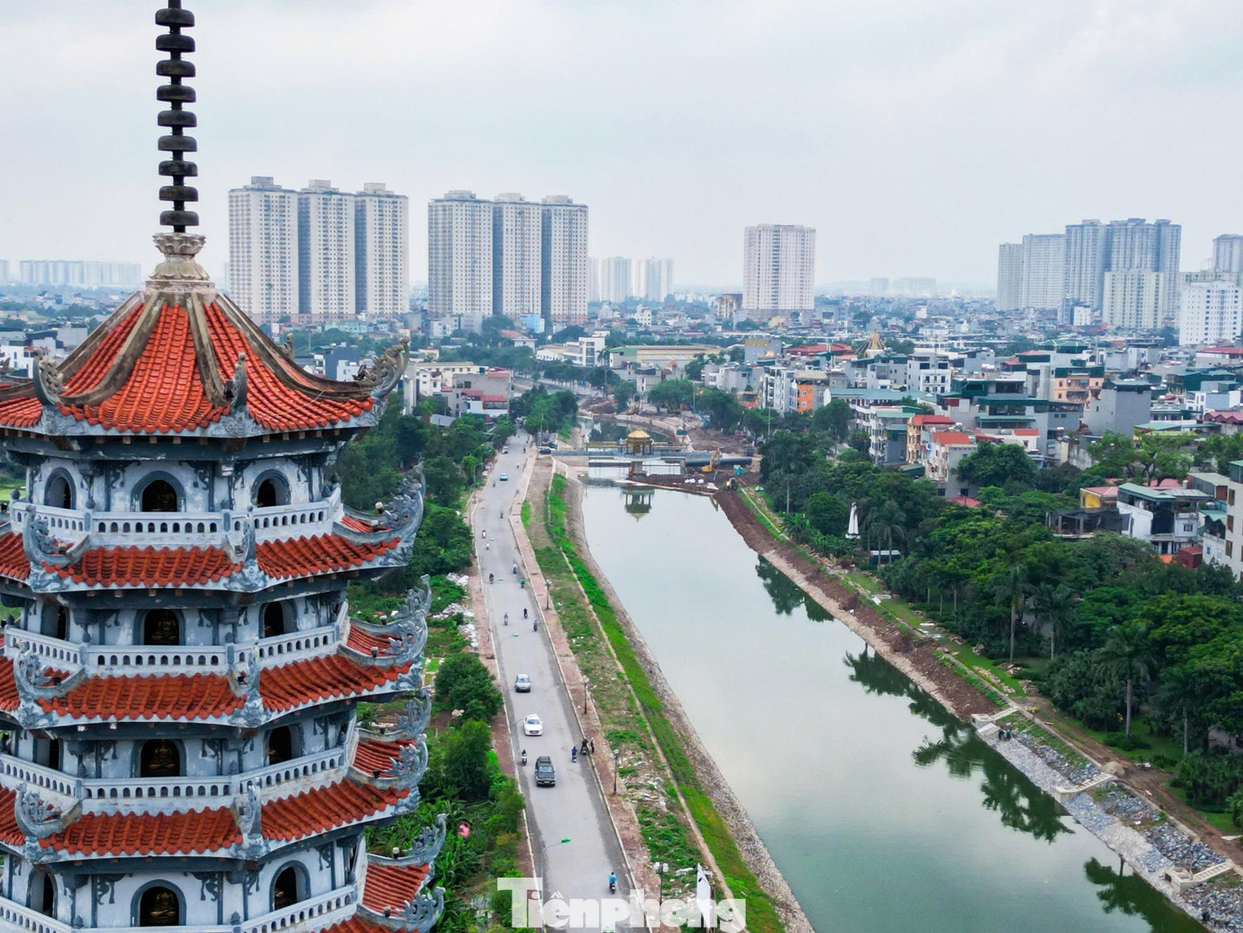 Hiện trạng sông Tô Lịch trước khi hóa công viên xanh - 4