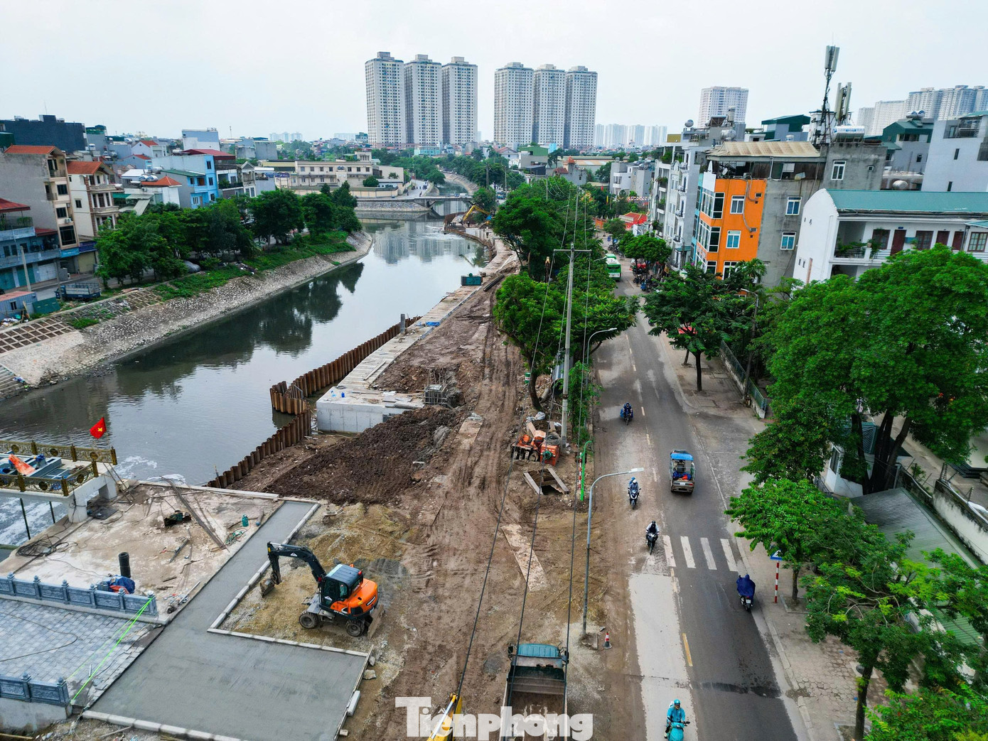 Thời gian qua, nhiều hộ dân đã tận dụng các khoảng đất trống để trồng trọt và sản xuất nhỏ lẻ. Khi biết sắp có dự án công viên mới được triển khai, người dân đều phấn khởi vì sẽ có thêm điểm vui chơi, thư giãn cho cộng đồng.