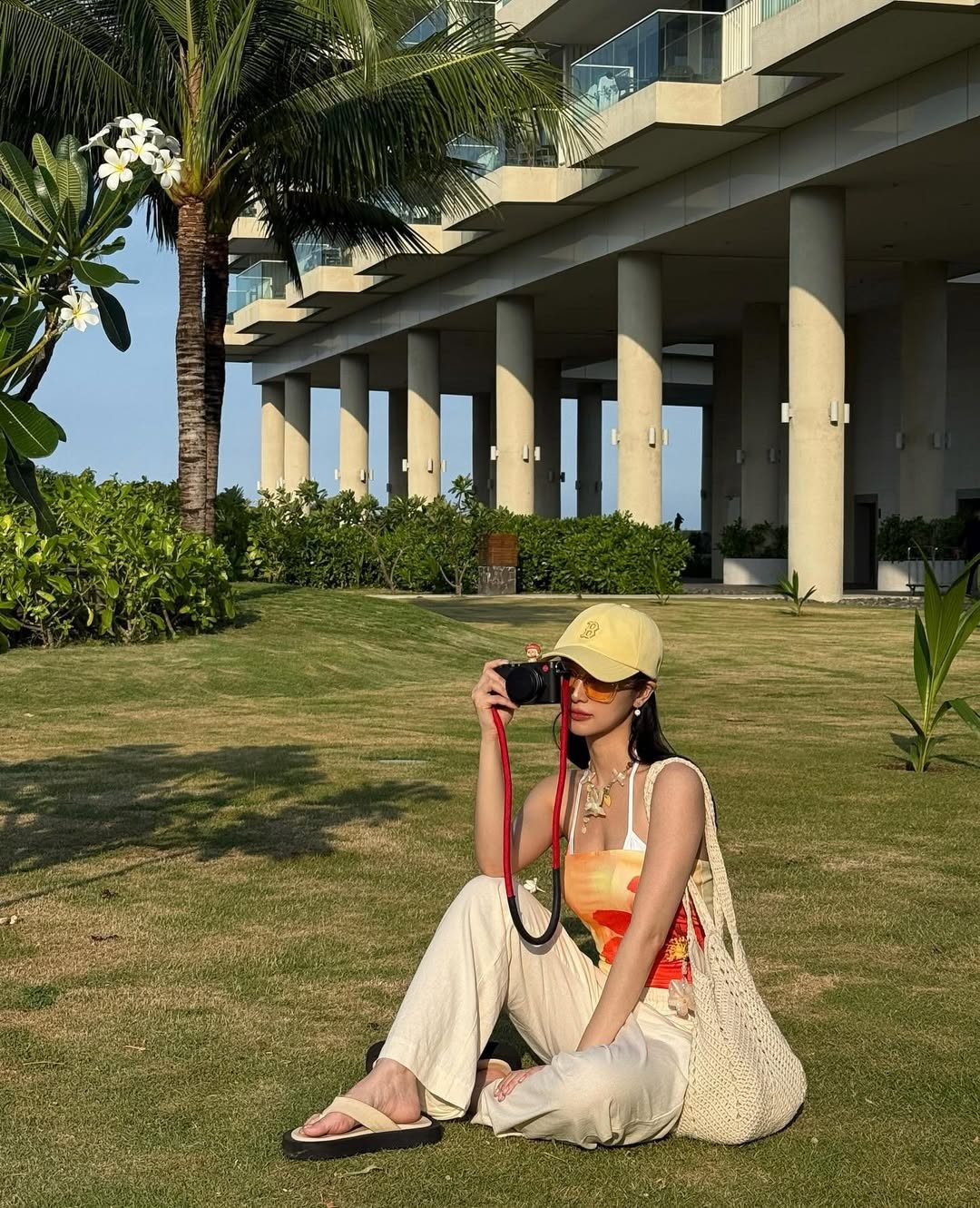 Jun Vũ hóa nàng thơ mùa hè với phong cách đơn giản nhưng cuốn hút - 6