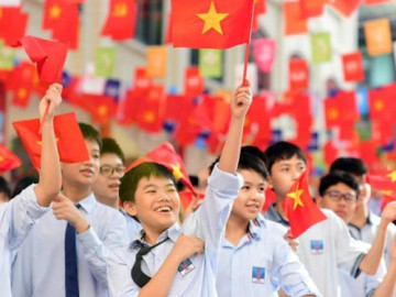 14 nhóm học sinh, sinh viên được miễn học phí