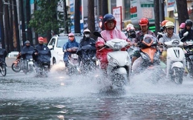 Miền Bắc liên tiếp mưa dông.