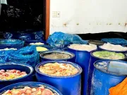Tận thấy cơ sở sản xuất lạp xưởng từ nguyên liệu thối rữa khiến ai cũng rùng mình