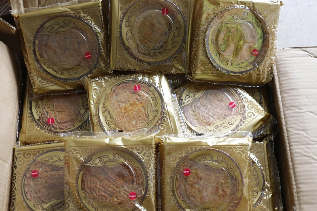 Gần 4.200 chiếc bánh trung thu không rõ nguồn gốc xuất xứ sắp tuồn ra thị trường