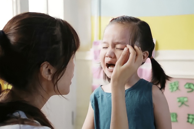 Đừng hỏi Hôm nay có ai bắt nạt con không?. Ảnh minh hoạ