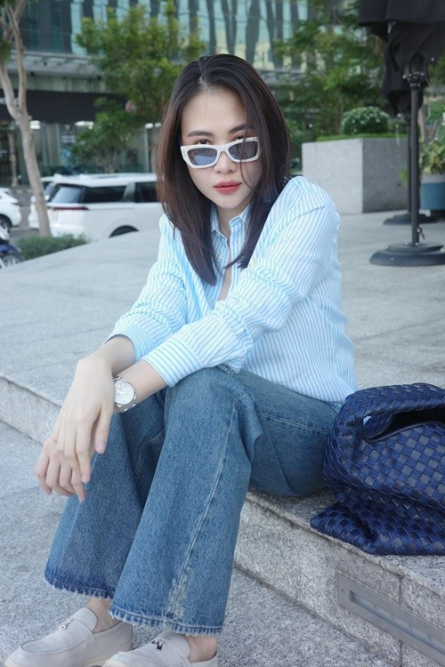 Phong cách amp;#34;giàu kín, sang ngầmamp;#34; của Đàm Thu Trang - 1