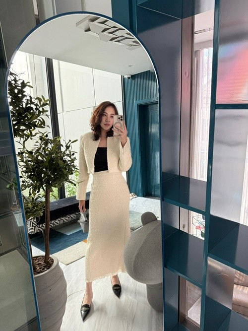 Phong cách amp;#34;giàu kín, sang ngầmamp;#34; của Đàm Thu Trang - 5