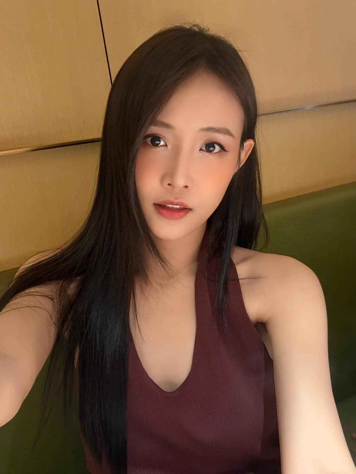 Trương Mỹ Nhân gái xinh thay đổi cuộc sống nhờ amp;#34;dao kéoamp;#34; - 2