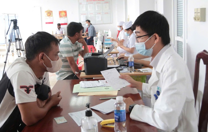 Bệnh viện Đa khoa vùng Tây Nguyên tổ chức khám sàng lọc cho các bệnh nhân