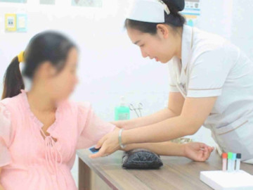Tầm soát dị tật thai nhi: Những xét nghiệm mẹ bầu không nên bỏ qua