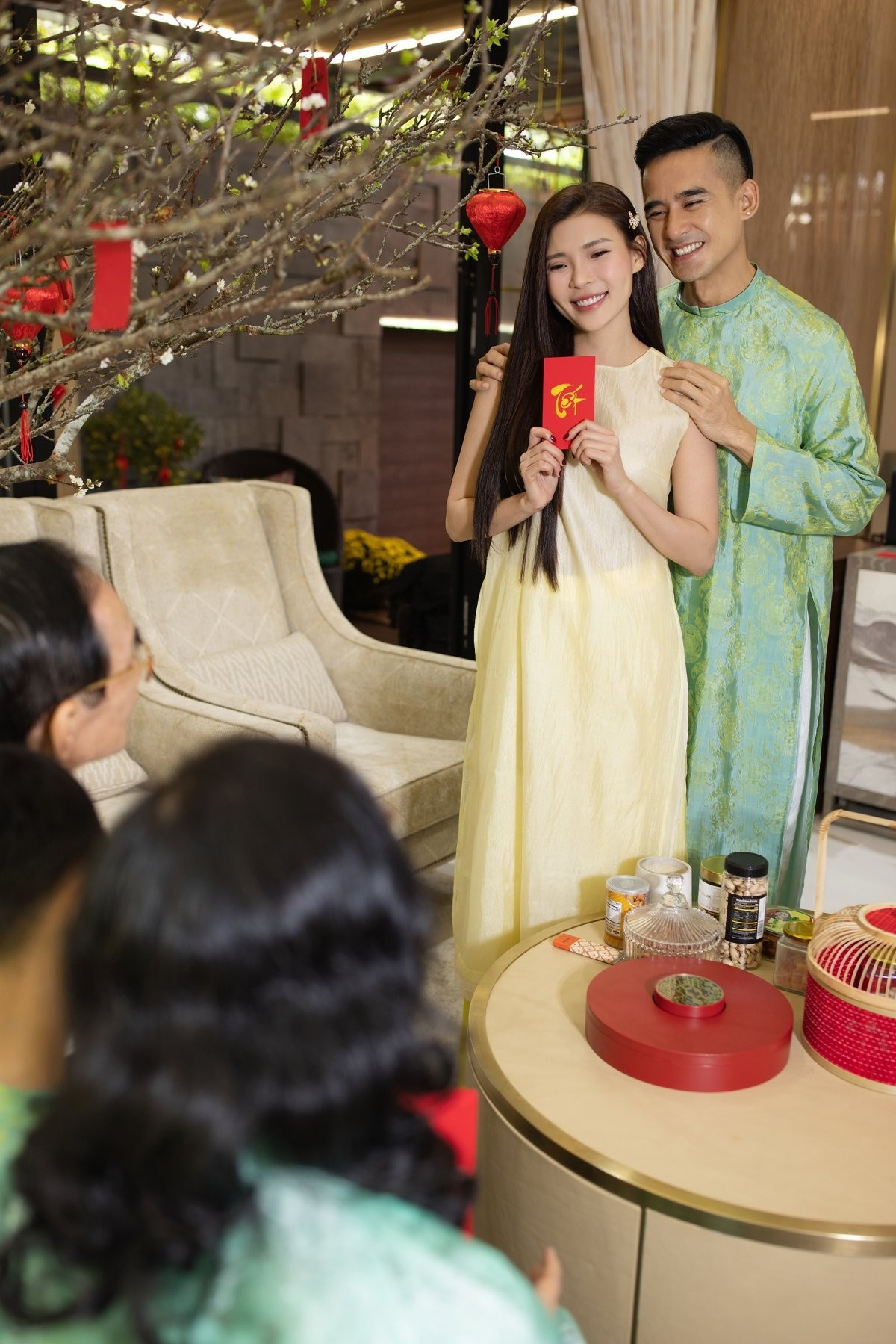 Bên trong biệt thự 200m2 của Thúy Diễm - Lương Thế Thành - 2