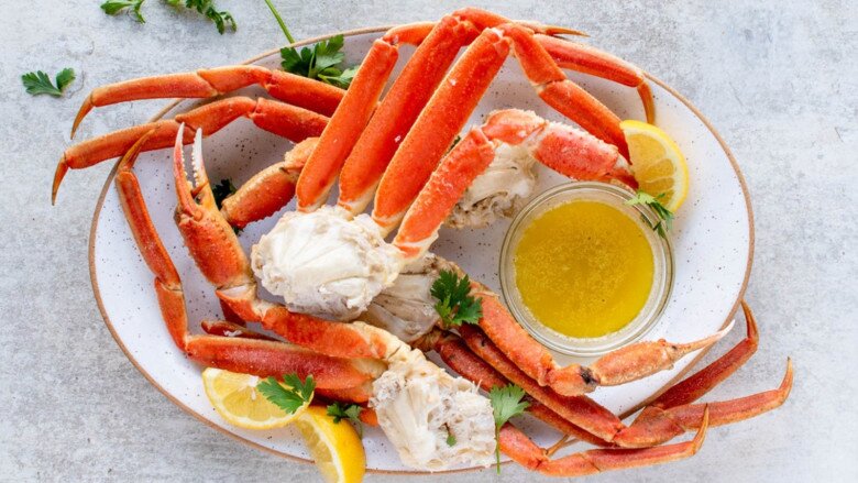 Người có tỳ vị hư hàn rất dễ bị đau bụng đi ngoài khi ăn canh cua nấu với bí đỏ. (Ảnh minh hoạ).