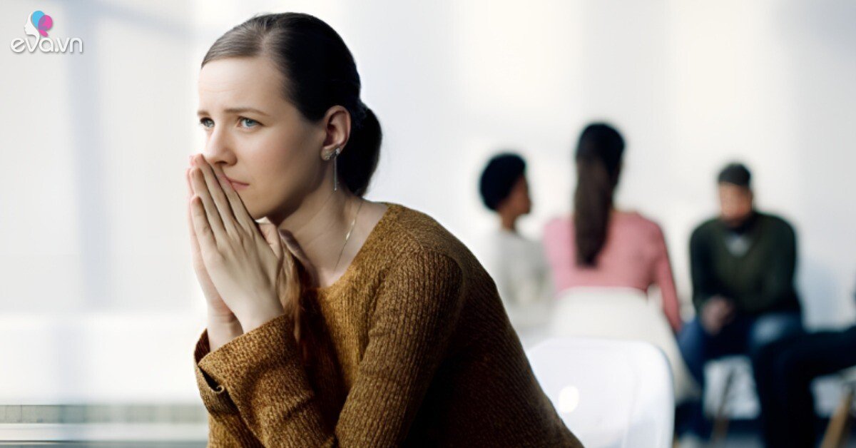 Cảnh Báo Não Bộ: 8 Thói Quen 'Giết' Trí Nhớ và 7 Bí Quyết 'Hồi Sinh' Ngay Lập Tức