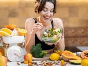 Sức khỏe - Trắc nghiệm nhanh 12 thói quen có lợi cho sức khỏe, bạn thực hiện đúng được bao nhiêu?