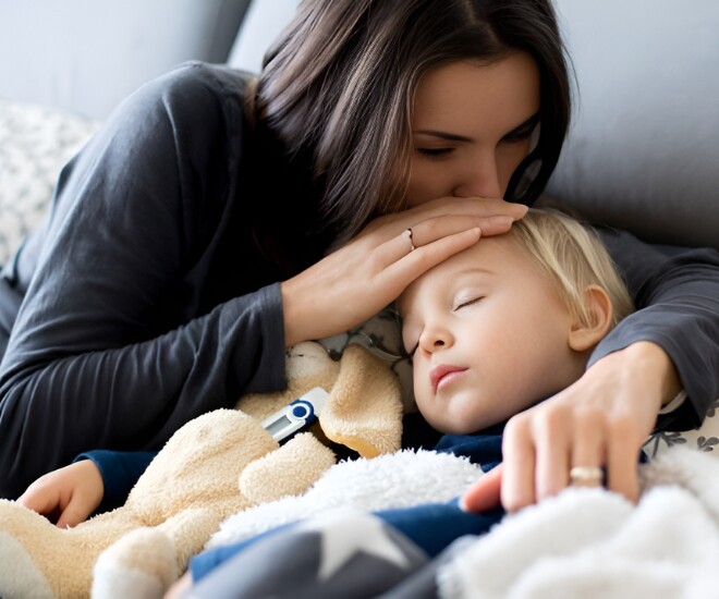 Trẻ bị ốm thường mệt mỏi và cần nhiều thời gian để cơ thể hồi phục. (Ảnh minh hoạ).
