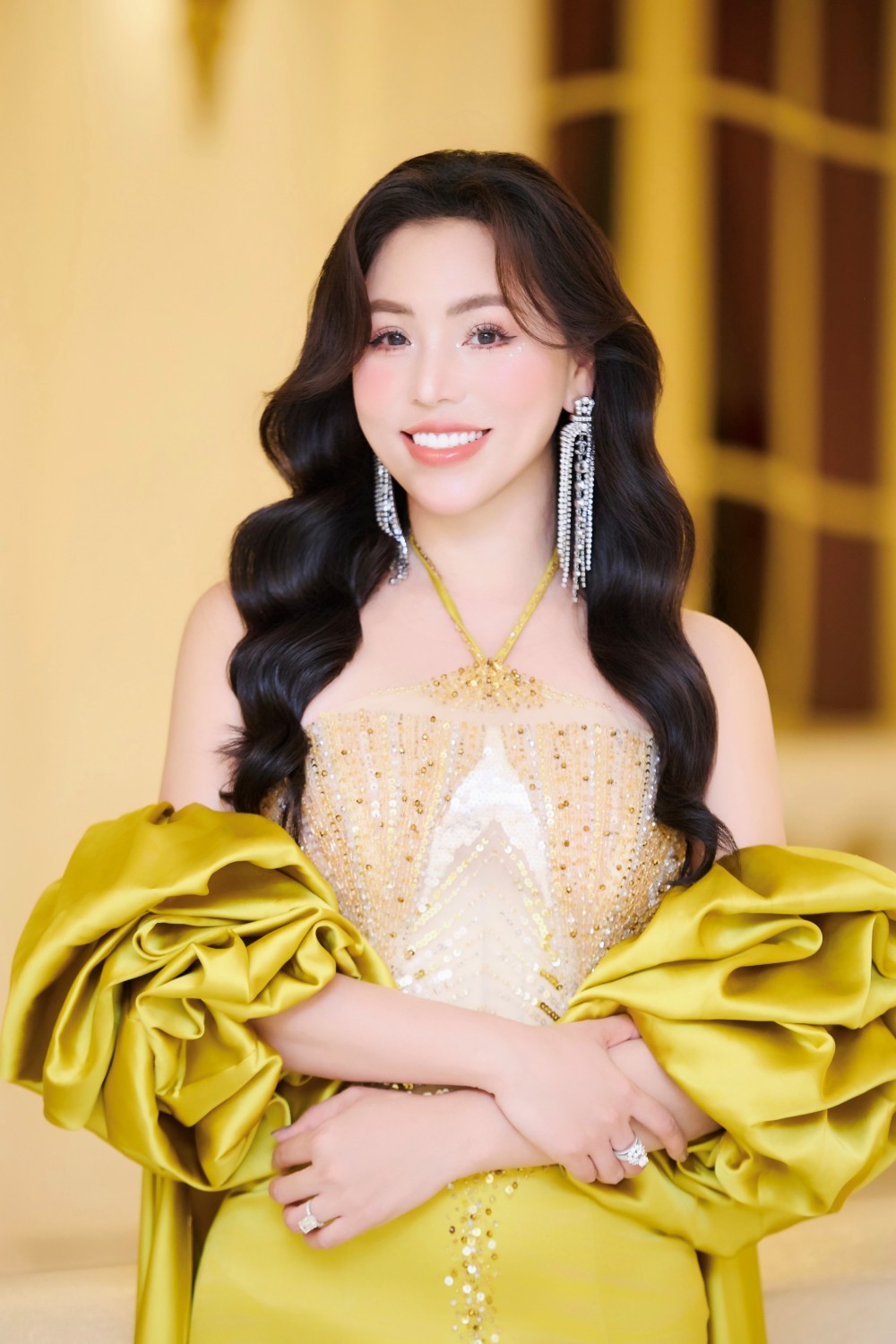 Hương Kathy cho rằng kết thúc một cuộc hôn nhân không đồng nghĩa với thất bại. Cô đặc biệt trân trọng hành trình của những người a classTextlinkBaiviet hrefhttps://eva.vn/phụ nữ/a đã trải qua biến cố nhưng vẫn giữ được sự tự tin, bản lĩnh.