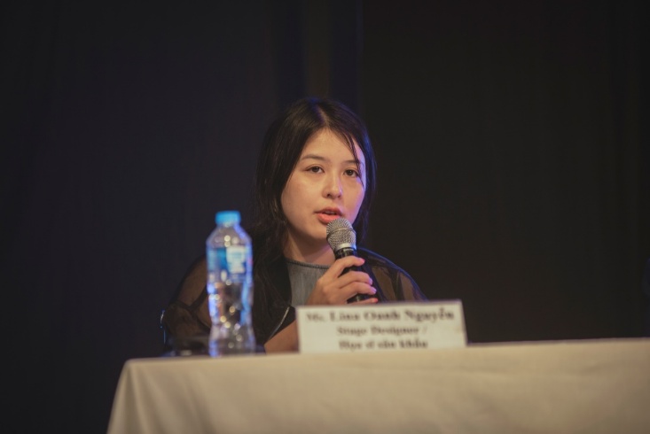 Nhà thiết kế sân khấu người Đức gốc Việt Lina Oanh Nguyễn.