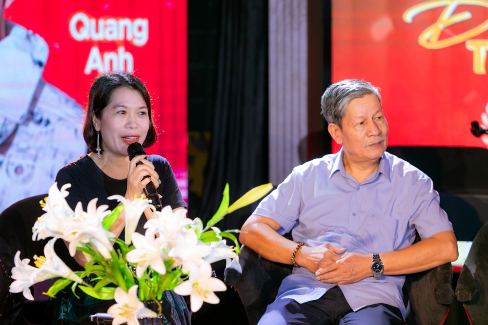 Mẹ của Quang Anh chia sẻ thêm rằng chính bà là người động viên con đăng ký tham gia cuộc thi.