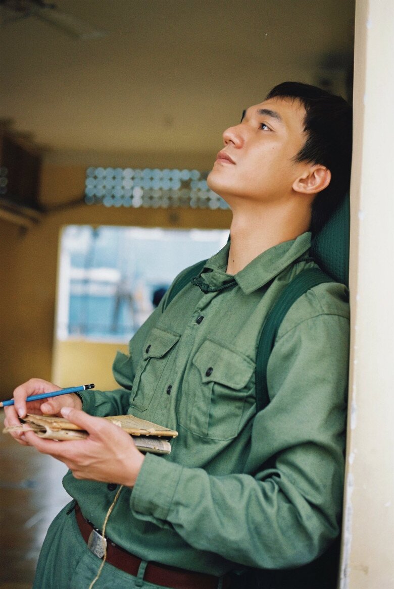 Đỗ Nhật Hoàng: Từ người lính phim Mưa Đỏ tới thân phận ông trùm phản diện, có quan hệ amp;#34;oái ămamp;#34; với Lê Phương - 6